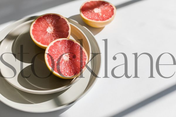 Horizontal image of grapefruit