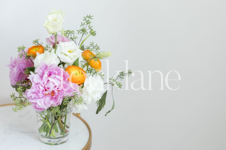 Horizontal stock photo of spring flower arrangement